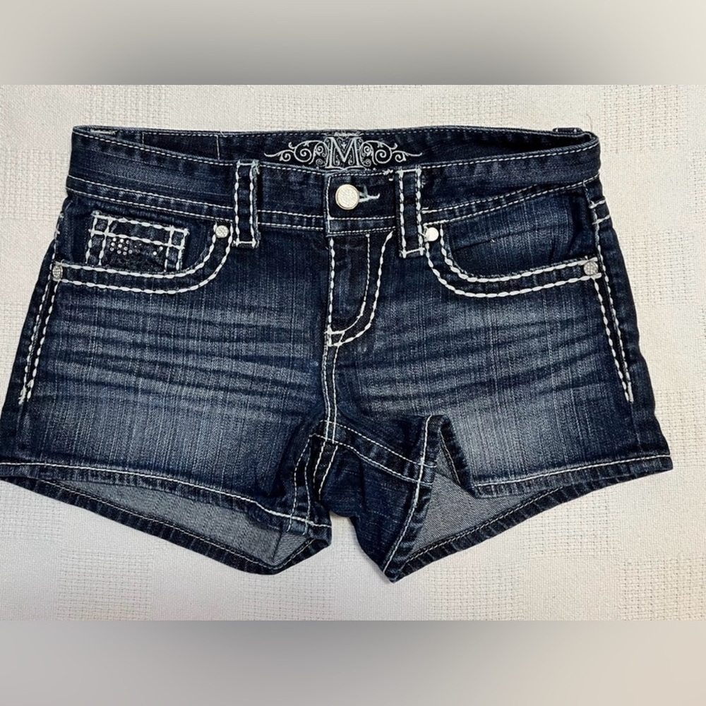 Maurices Premium Jeans shorts  Mid Rise Stretch